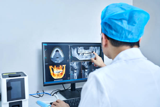 Best Emergency Tooth Extraction in White City, FL